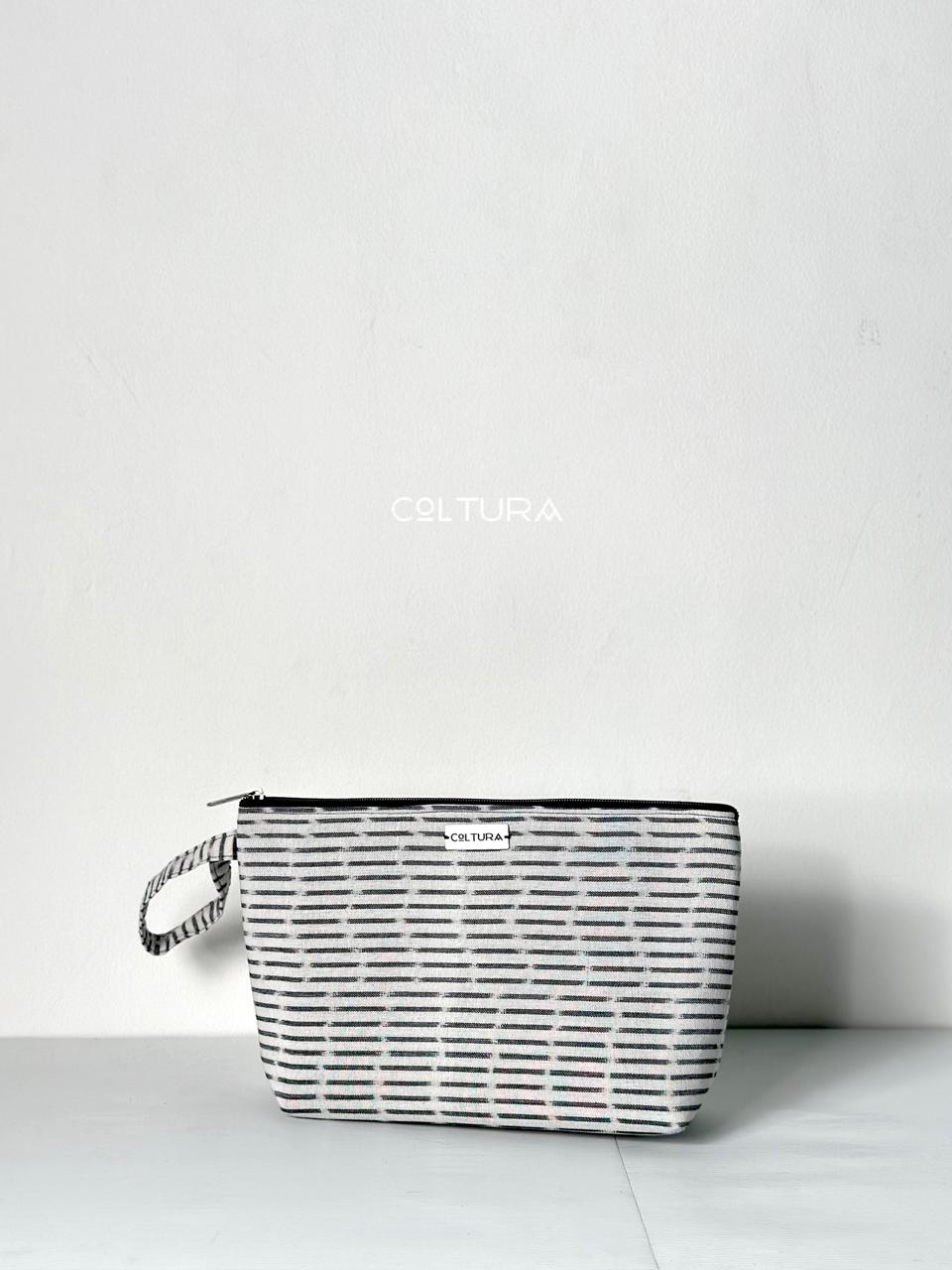 Sekar Pouch 9